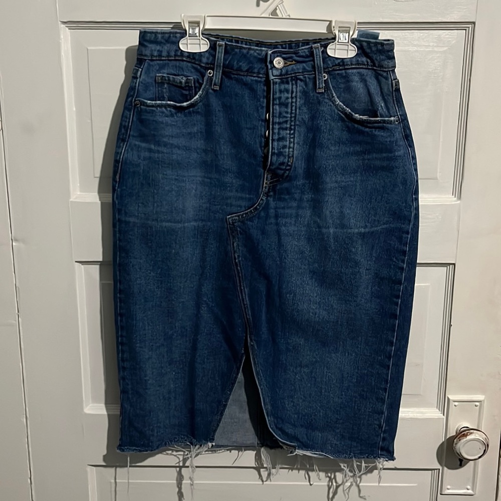 Woman's Denim Skirt